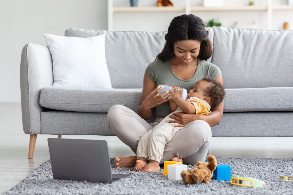 La Maternidad una pausa profesional, ¿qué hacer con ella en tu currículum?